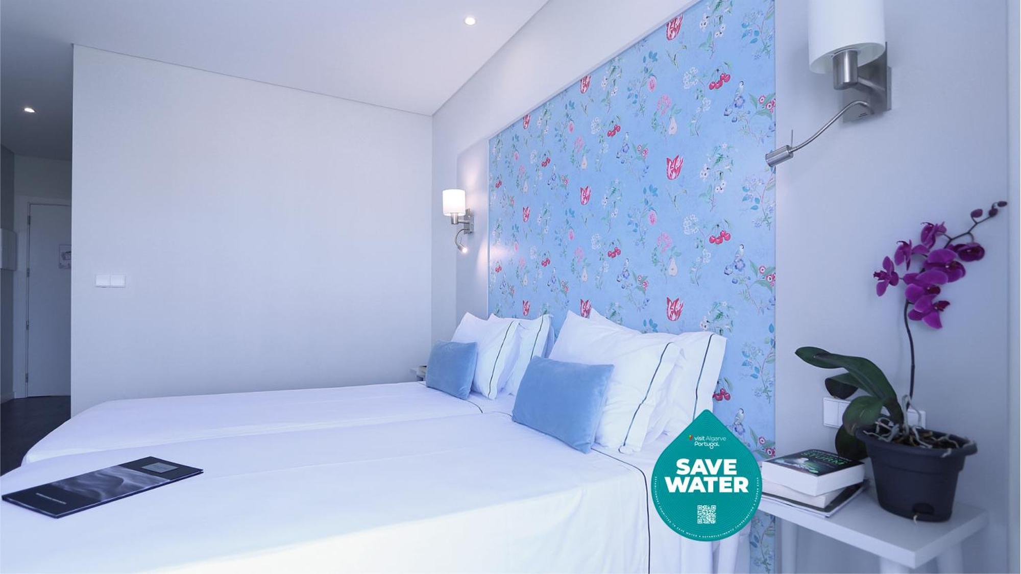 Agua Hotels Alvor Jardim Exteriör bild
